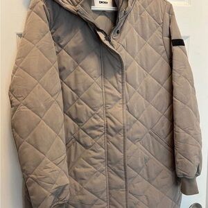 DKNY Women's Beige Quilted Puffer Coat